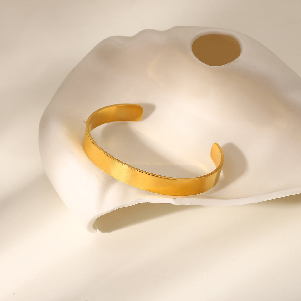 2H New 18K Gold Stainless Steel Smooth Wide Bracelet Fashion Simple Style Women's Bangle