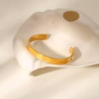 2H New 18K Gold Stainless Steel Smooth Wide Bracelet Fashion Simple Style Women's Bangle