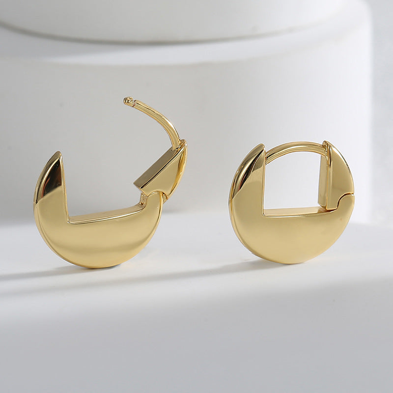 E0433 Gold-Plated Copper Minimalist Round Hoop Earrings with Smooth Texture