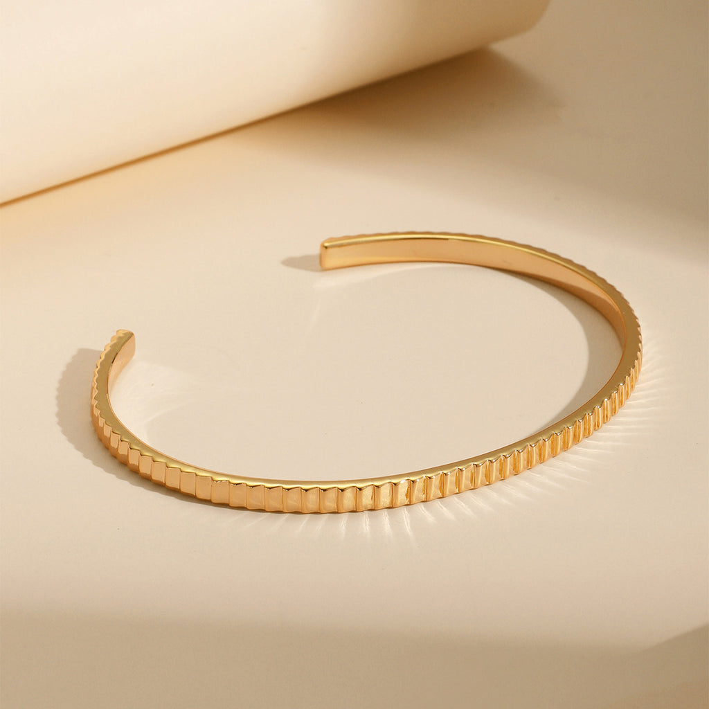 B0002 Simple Personality Gear Bracelet for Women Copper Plated18K Gold Open Adjustable Smooth Bracelet