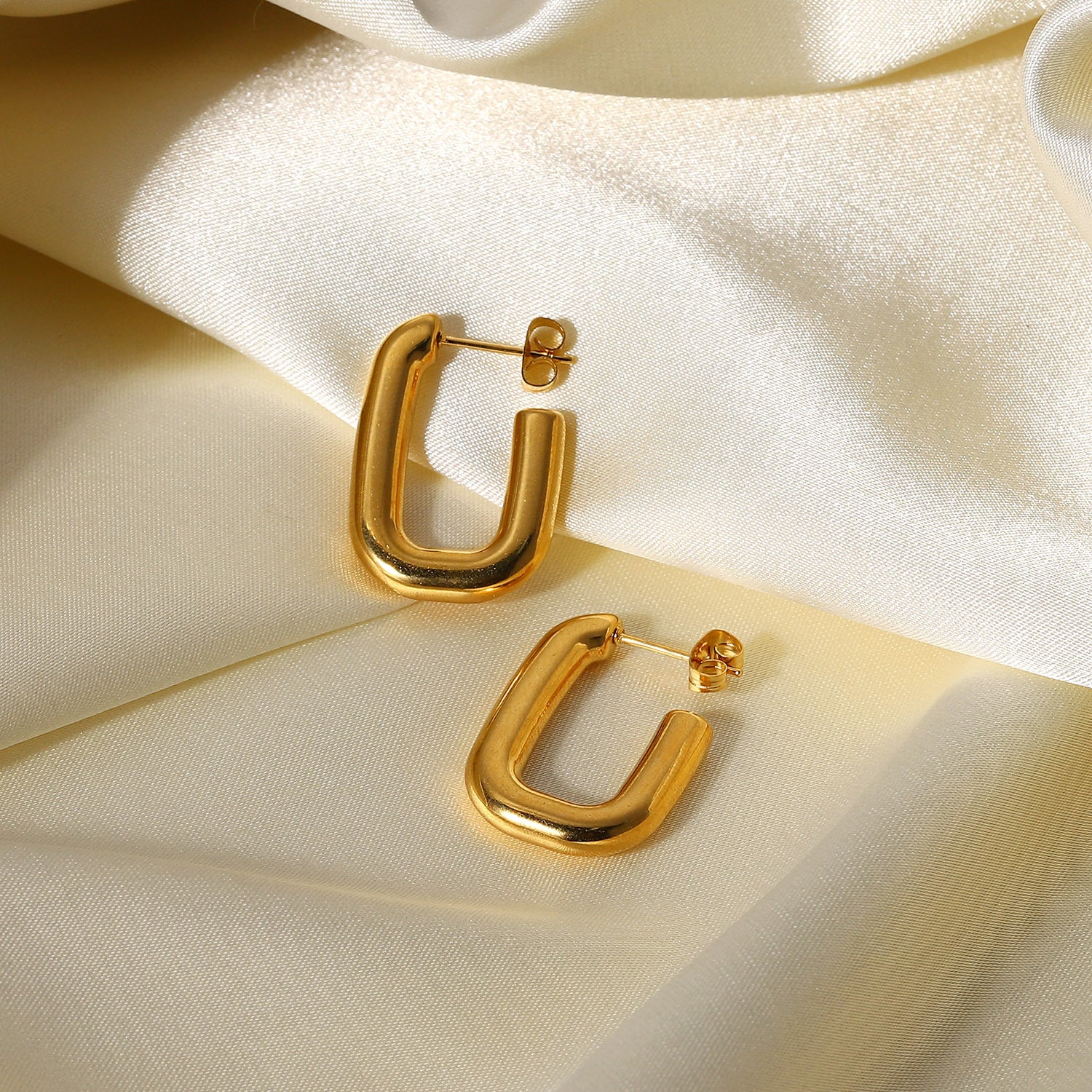 2H  Blogger Same Style Earrings Studs18K Gold Open Square Earrings Jewelry for Women