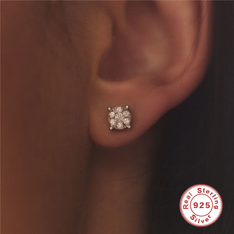 S925Sterling Silver Geometric Square Super Sparkling Diamond Stud Earrings Korean and Japanese Elegant Stud Earrings Jewelry