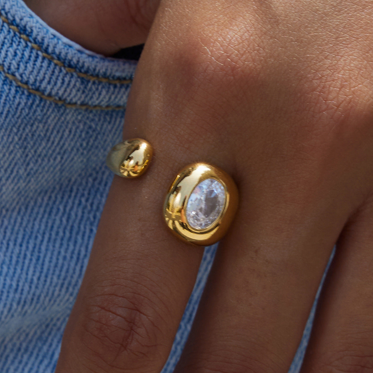 Non-fading Rhinestone Ring for Women18K Stainless Steel Jewelry