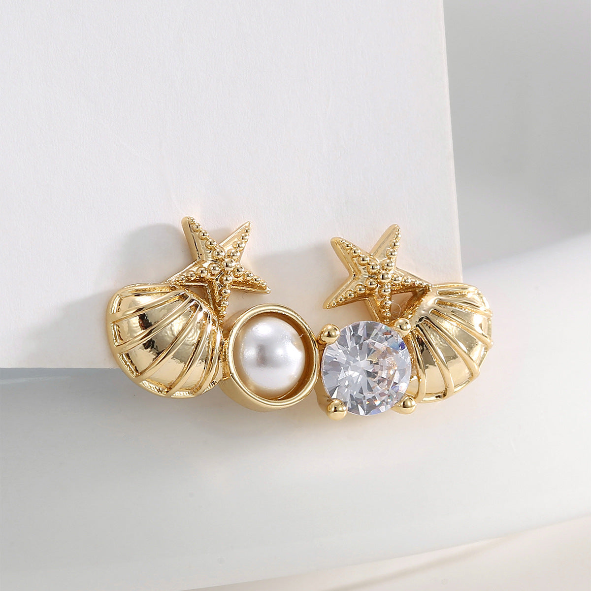 E0767 Fashion Ocean Elements Starfish Shell Earrings for Women Vintage Zircon Inlaid Shell Pearl Earrings