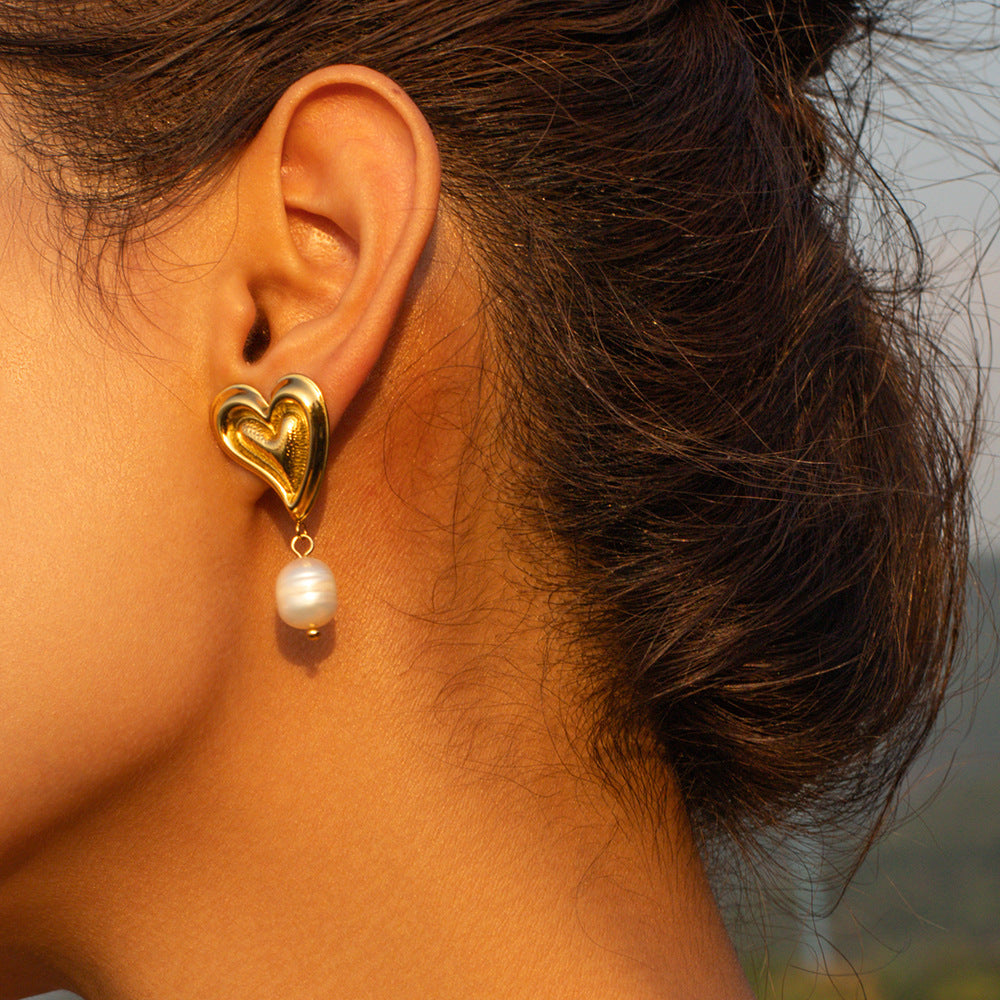 2H Stainless Steel Pearl Earrings Love Heart Stud Earrings Ear Jewelry 18K Gold Plated Jewelry