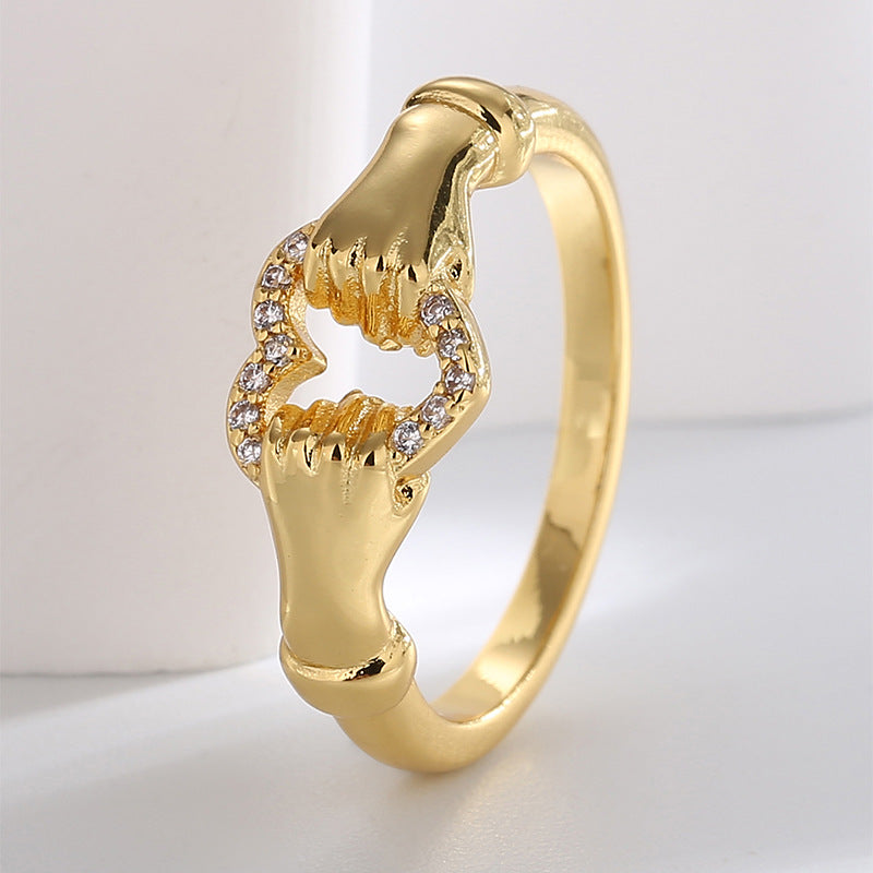 R0303 Fashionable Design Heart-shaped Ring for Women Micro-inlaid White Zircon Hollow Ring