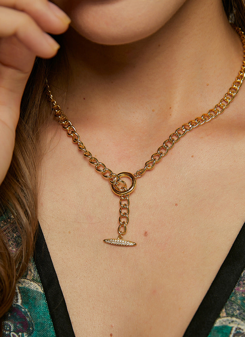 CYN0149 Vintage Irregular Metal OT Buckle Necklace Inlaid with Zirconia Cuban Chain Choker Collarbone Chain