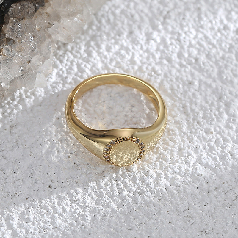 R0572 Simple Fashion Oval Micro Pave Zircon Ring for Women Minimalist