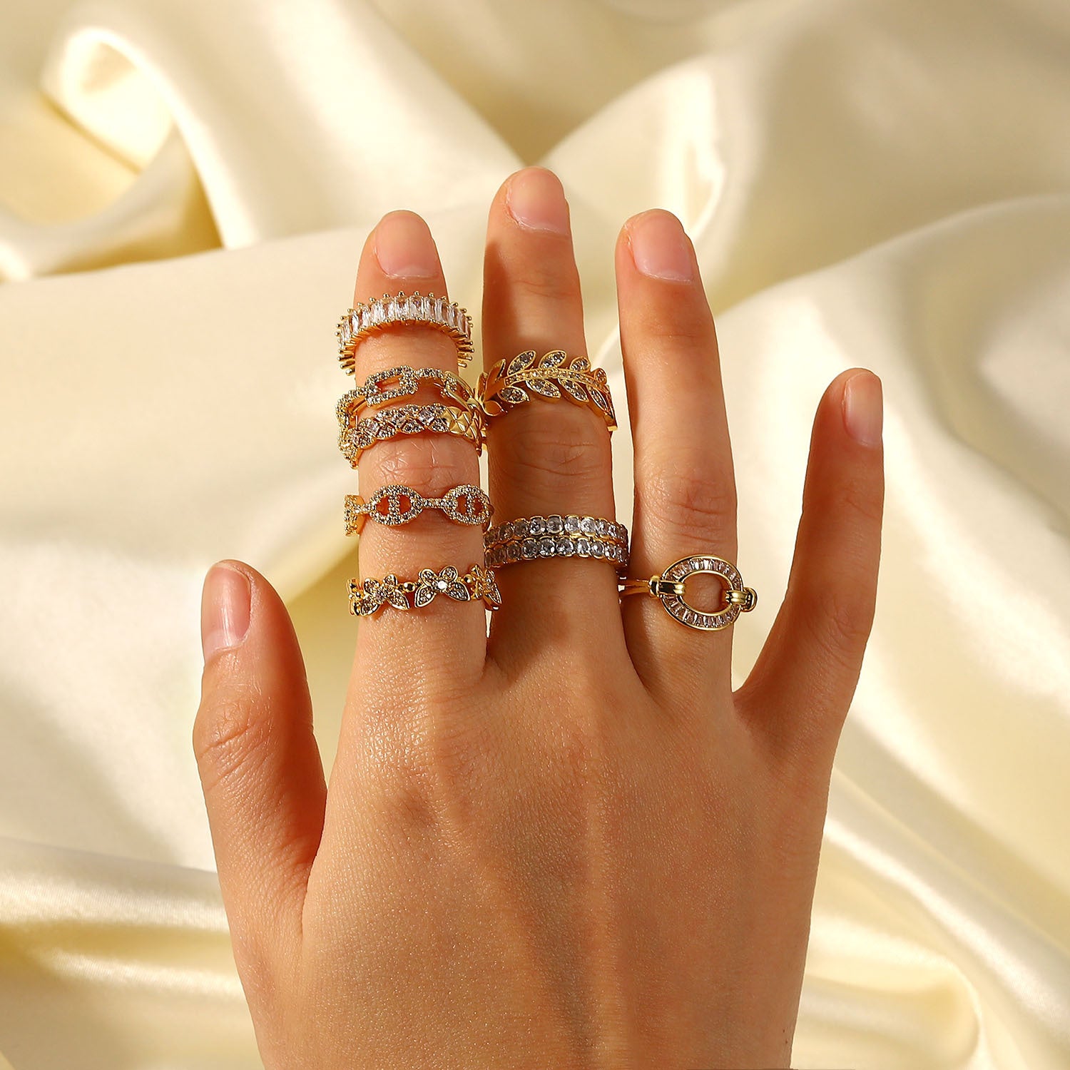 New 18K Gold Copper Inlaid Zircon Open Ring Fashion Retro Couple Ring Geometric Style for Women