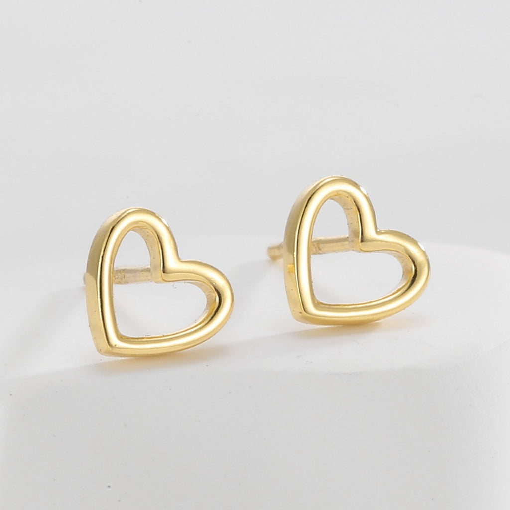 SE0252 S925Silver Earrings Small Heart Earrings Minimalist Chanel Style Earrings