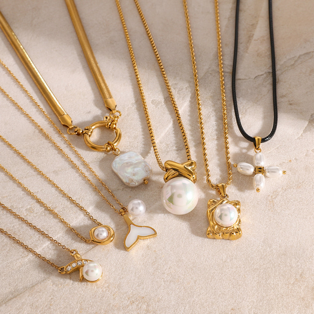 Stainless Steel Pearl Necklace Jewelry Collarbone Chain Pendant for Women