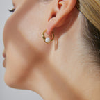 E0437 Fashionable Elegant Small Pearl Earrings for Women Brass Gold-Plated Simple Hoop Earrings