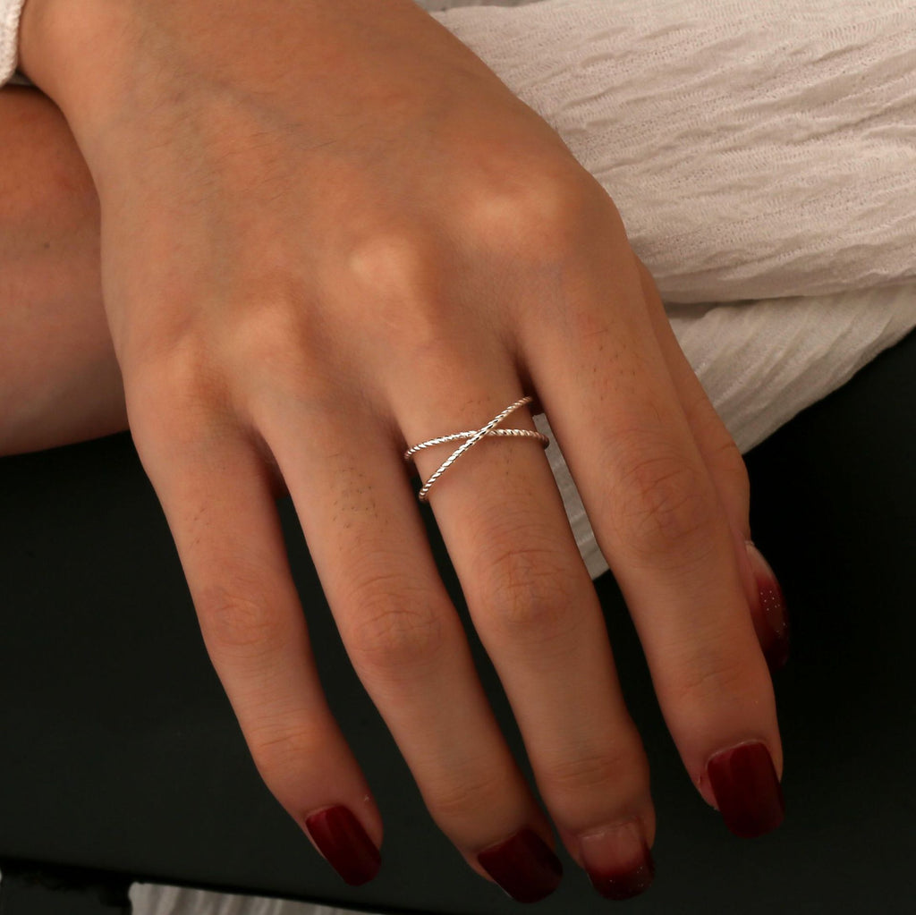 SR0046 S925Silver Double Ring Double Circle Line X Minimalist Ring Design