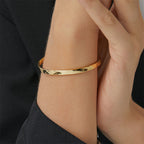 B0155 New Product Factory Direct Sale Fashion Simple Smooth Bracelet for Women Brass Gold Plated Minimalist Bangle