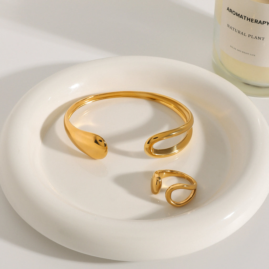 Stainless Steel gold Water Drop Bracelet Ring Open Adjustable rings