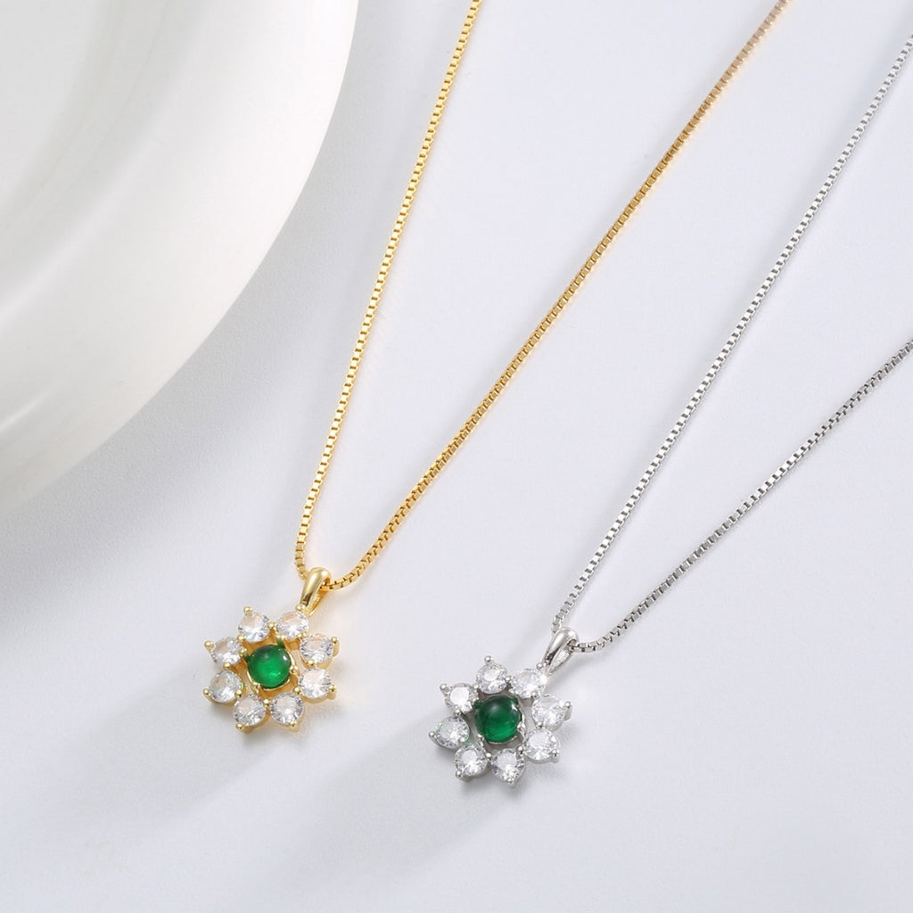 SN0072 S925 Silver Snowflake Necklace Emerald Pendant Minimalist