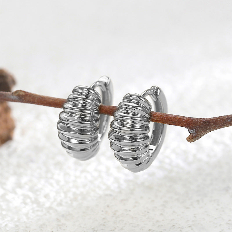 E0372 Real Gold Plated Horn Bag Earrings for Women Geometric Retro Metallic Thread Croissant Earrings Hoop Earrings