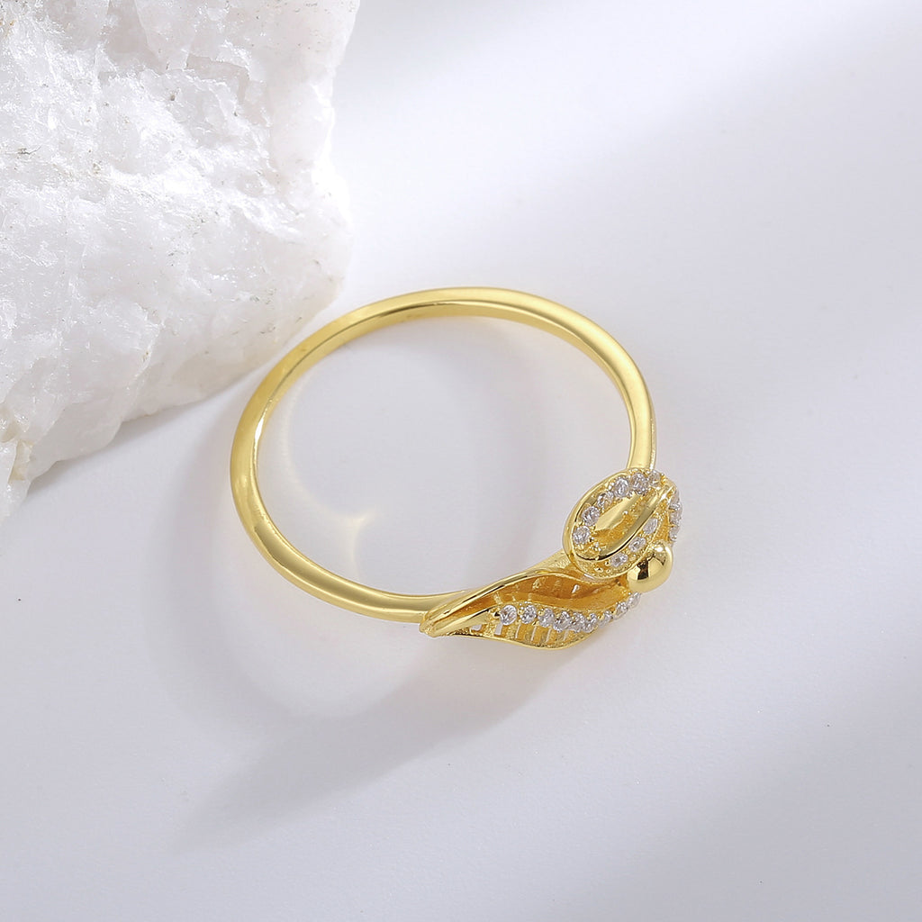 SR0007 S925Silver plating14K Gold Feather Inlaid Zircon Hollow Ring for Women Elegant Simple Design
