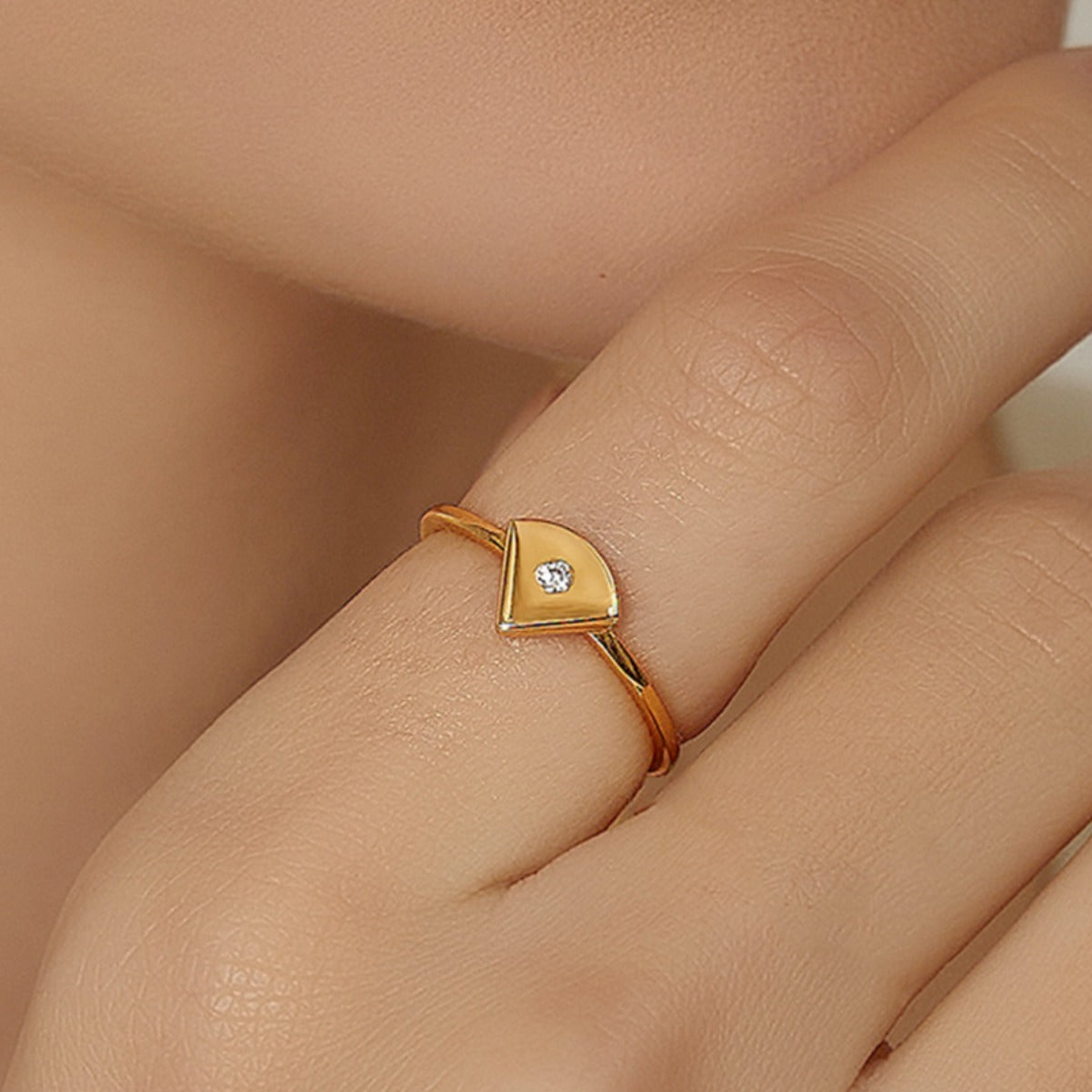 SR0023 S925Silver Geometric Triangle Ring Female Design casual Single Ring
