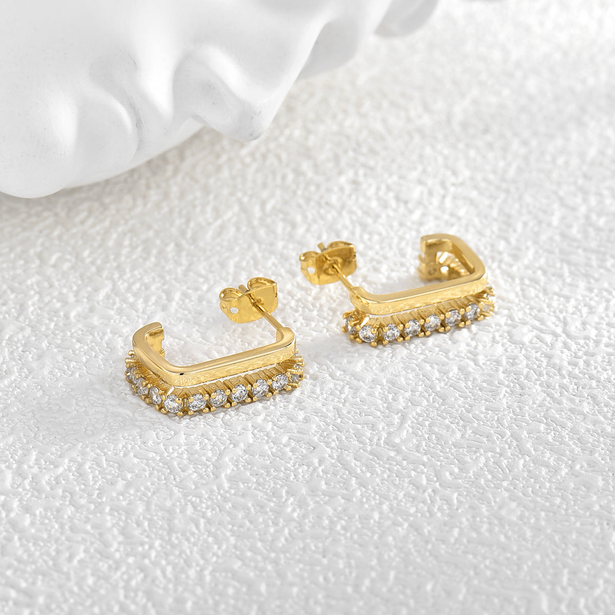 E0138 C Hollow Double-Layer Short Earrings Silver Needle Fashion Metal Earrings