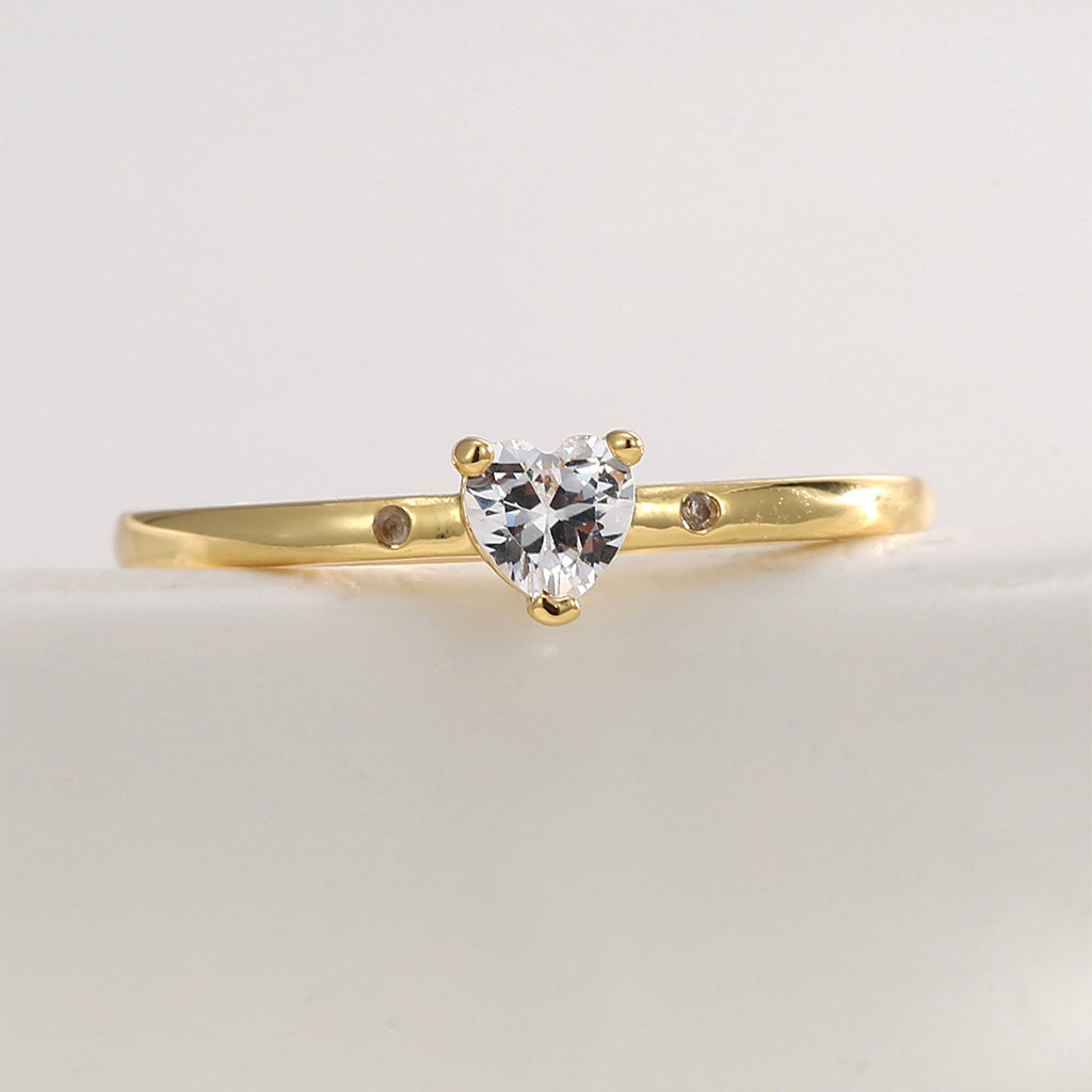 R0646 Design Sense Ring Female fashion Gold Plated Inlaid with Heart Zircon