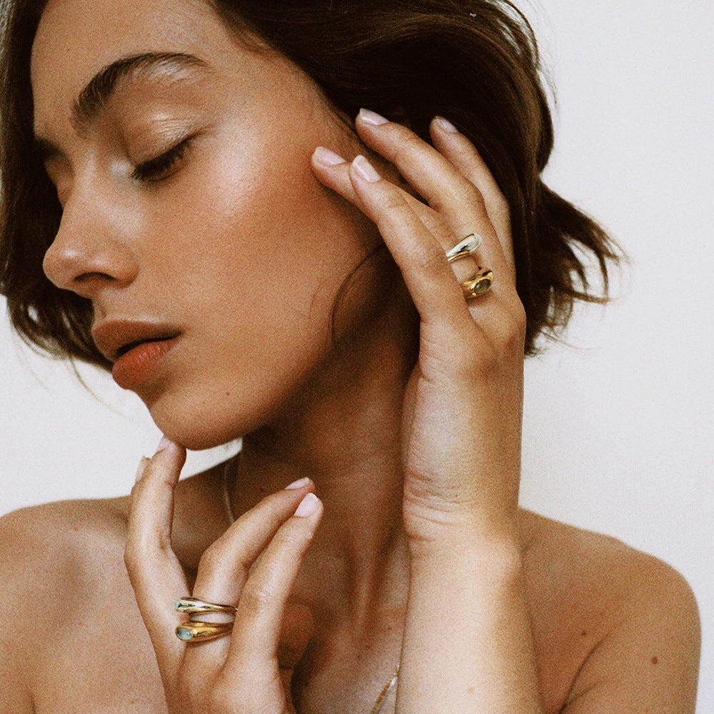 Trendy18k Gold Stainless Steel Resin Transparent Closed Ring Fashionable Non-Fading Jewelry