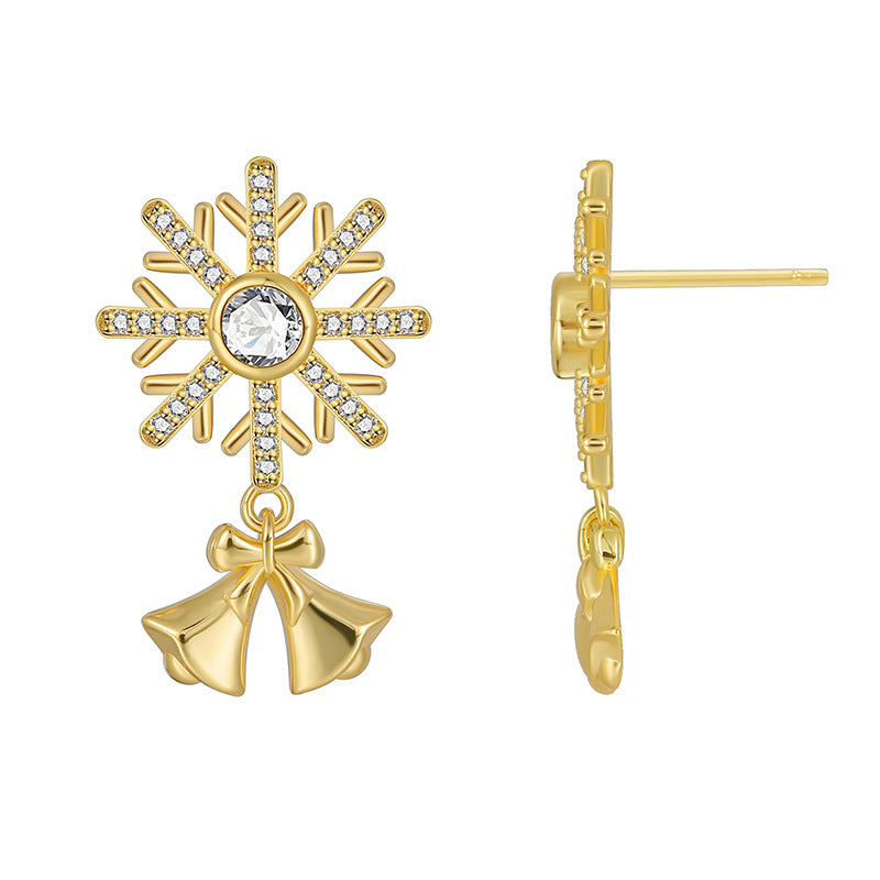E0540 Christmas Ornaments Brass Gold Plated Minimalist Stud Earrings Female fashion Exquisite Snowflake Zircon Earrings