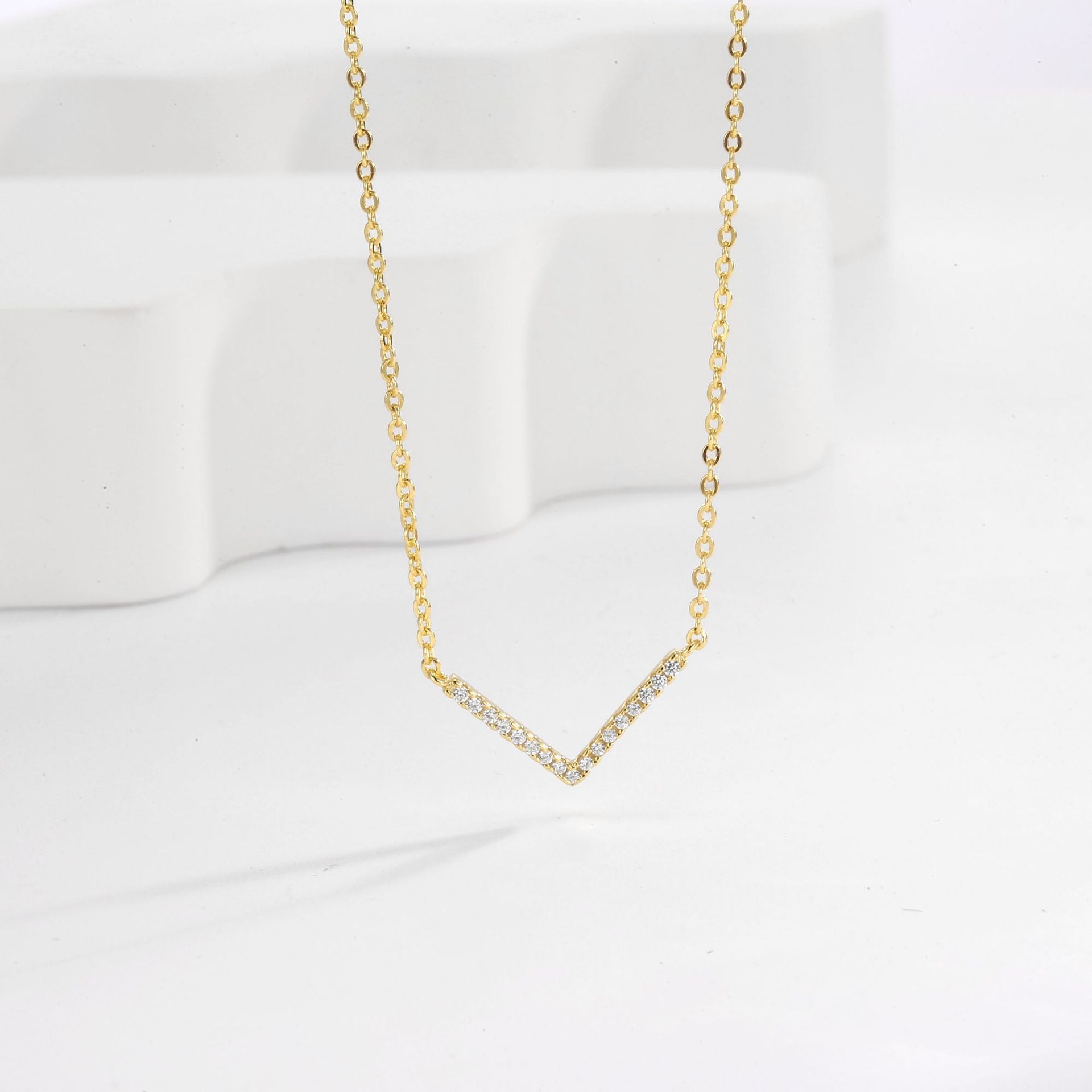 S925 Sterling Silver V Zircon Letter Necklace