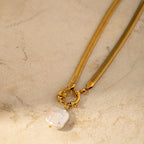 2H  Fashion Trendy Style18K Gold-plated Stainless Steel Hollow Heart Pendant Necklace with Pink Zircon Inlay