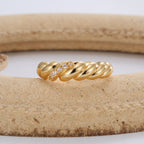 R0396 Personalized Design Braided Pattern Smooth Surface Micro Inlaid Zircon Ring for Women Copper Gold Plated Minimalist