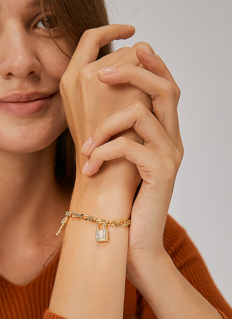 B0093 gold Key Matching Lock Bracelet for Women Simple Style
