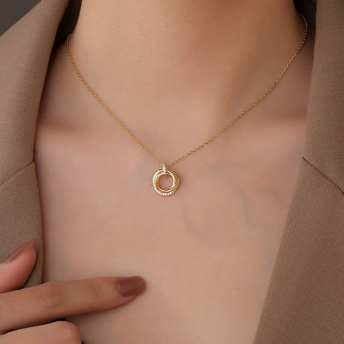 S925 Silver Three Ring Necklace With Collarbone Chain Pendant