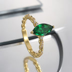 R0533 Fashionable Design Water Drop Shape Green Zircon Ring for Women Simple and Elegant