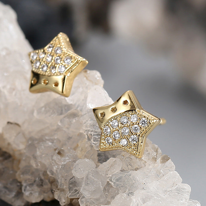 E0560 Minimalist Style Design Star-Shaped Earrings for Women New Five-Pointed Star Stud Earrings