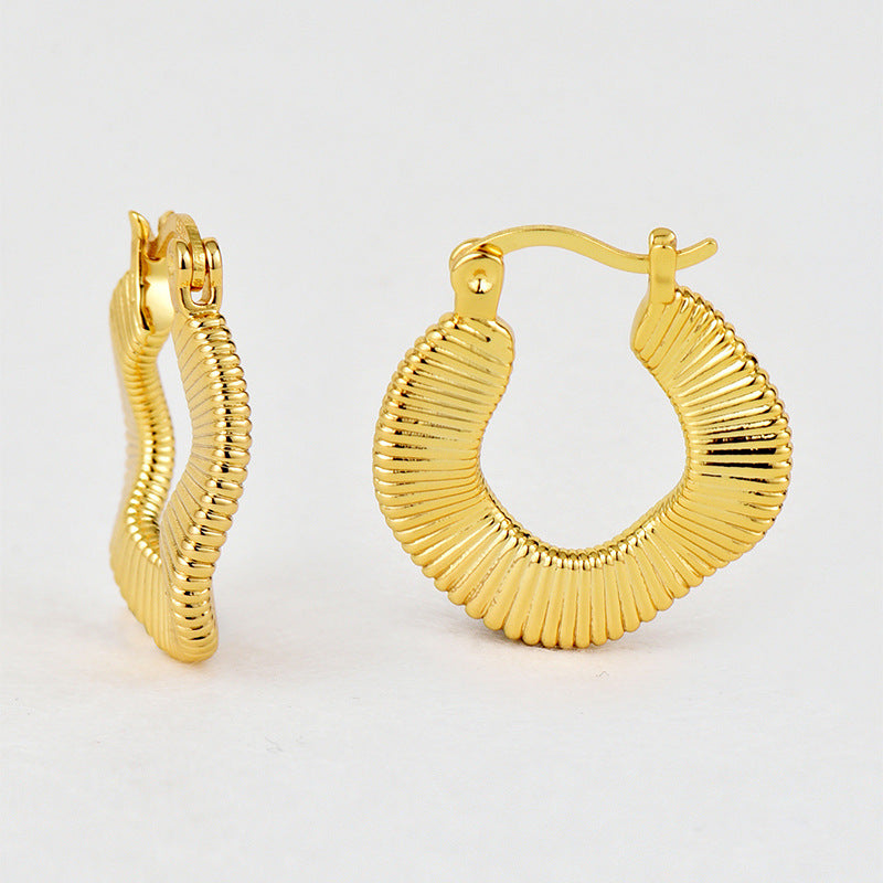 E0666 Exaggerated Minimalist Design Threaded Gender-Neutral Earrings Copper Gold-Plated Irregular Hoop Earrings