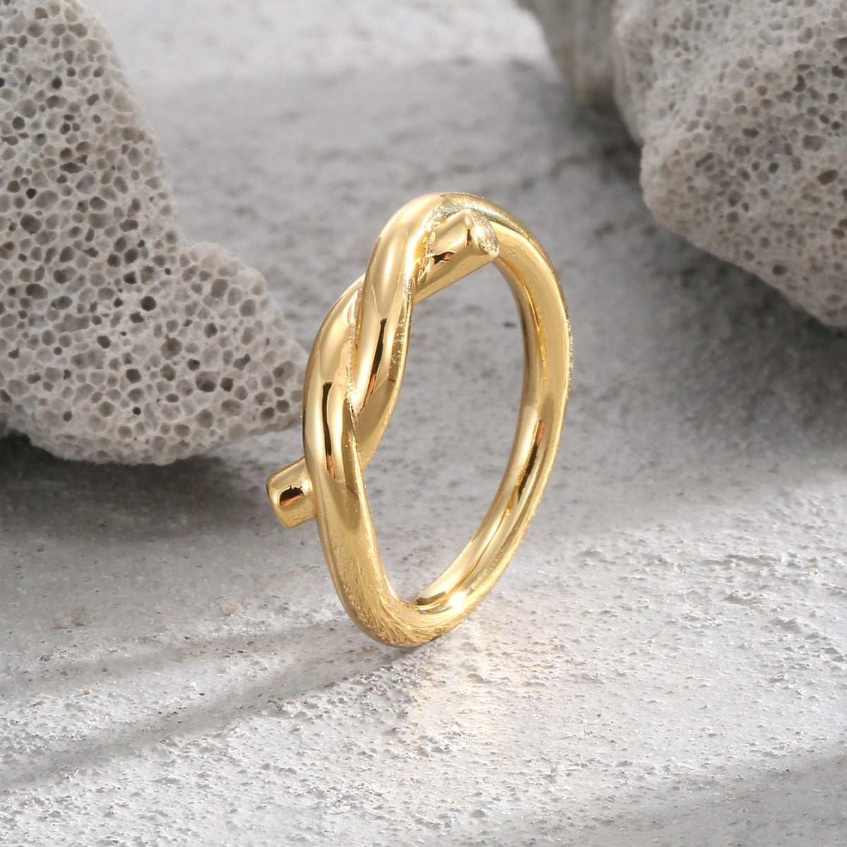 CYR0604 Minimalist Design Line Knot Ring Simple Braided