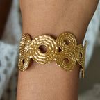 Non-Fading Peace Dove Open Bracelet18K Gold Stainless Steel Product