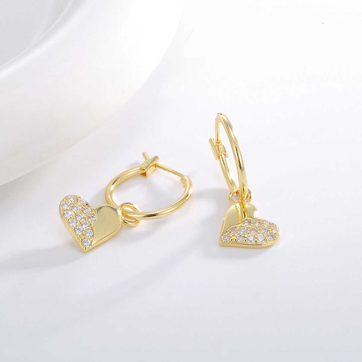 E0822 Fashion Earrings for Women, Gold-Plated Heart Half Zirconia Drop Earrings