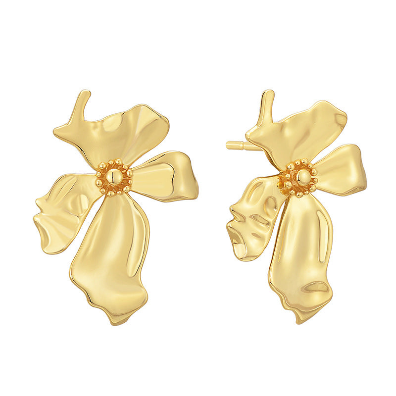 E0700 Fashionable Minimalist Design Earrings for Women Brass Gold-Plated Concave Flower Earrings