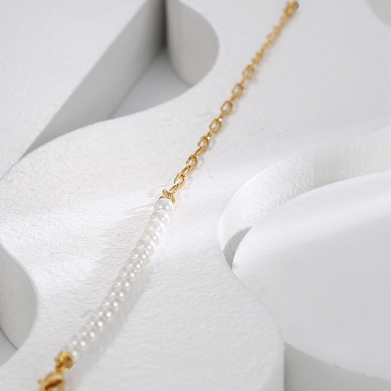 B0122 New Retro Simple Paperclip Bracelet for Women Fashionable Design with Shell Beads