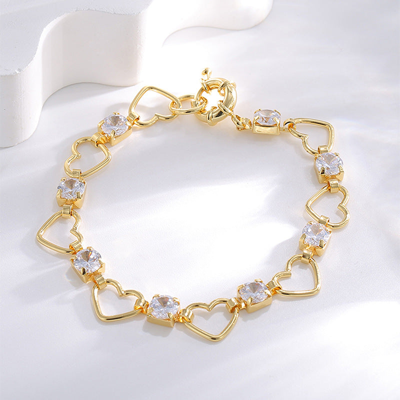 B0188 Fashion Hollow Heart Bracelet for Women Copper Gold Plated Zircon Heart