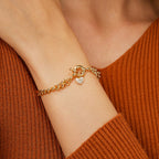 B0100 Fashion Retro Copper Gold-Plated Heart-Shaped Micro-Paved Zircon Bracelet for Women Wholesale