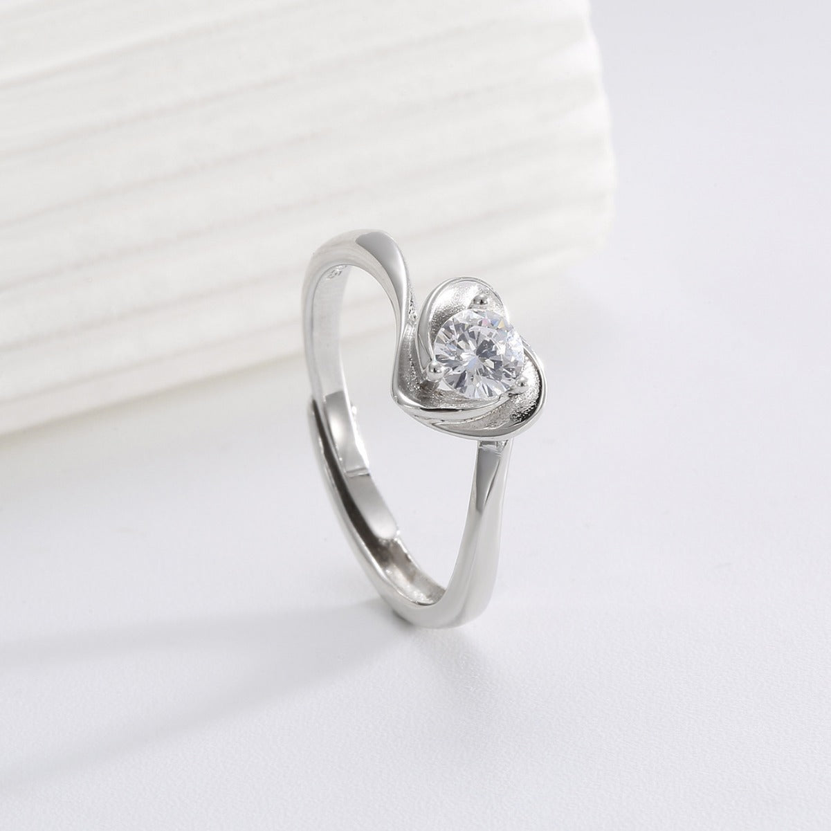 SR0039 S925Silver Heart Zircon Trendy Design Couple Ring
