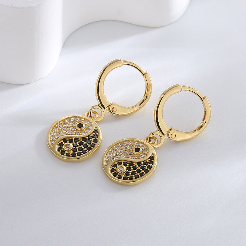 E0528 Chinese Creative Tai Chi National Trend Earrings for Women Retro Inlaid Black and White Zircon Eight Diagrams Earrings