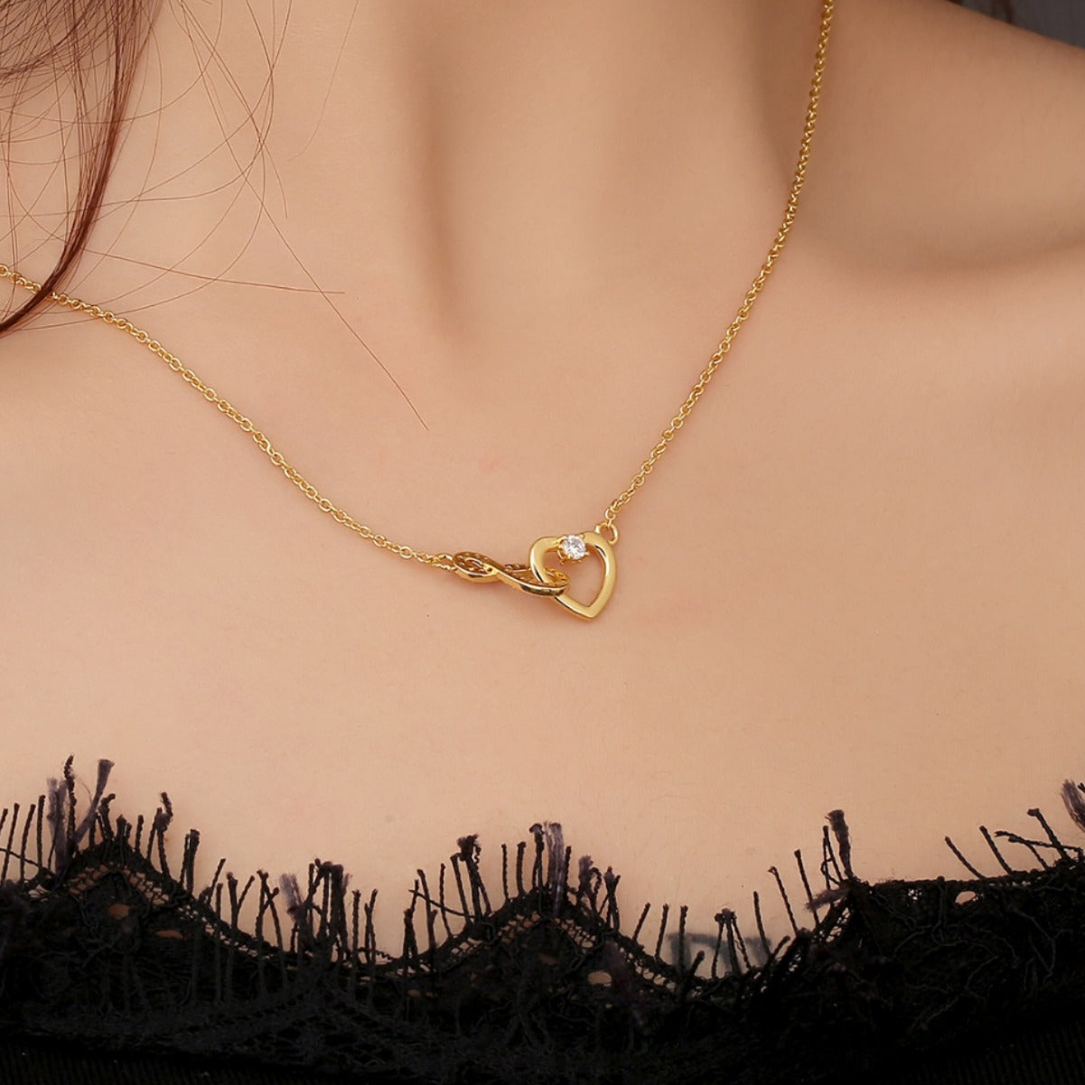 CYN0112 Infinite Love Copper Necklace Vintage Fashion Butterfly Tassel Heart-shaped Collarbone Chain