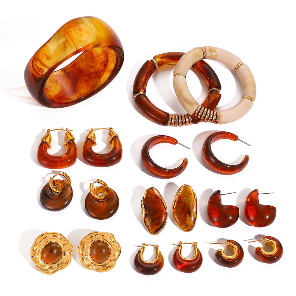 Resin Stainless Steel Bracelet in Gold-Tone for private-label fashion jewelry buyers